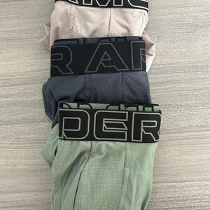 NEW Under Armour Men's Boxer Briefs Set